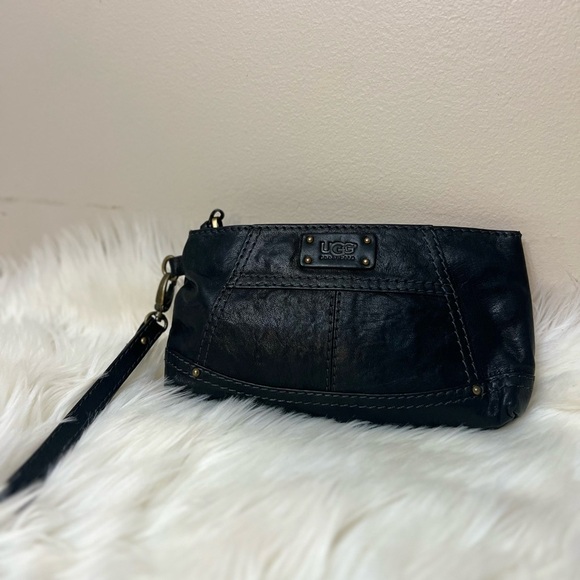 UGG Black Leather Clutch Wristlet - Picture 1 of 8